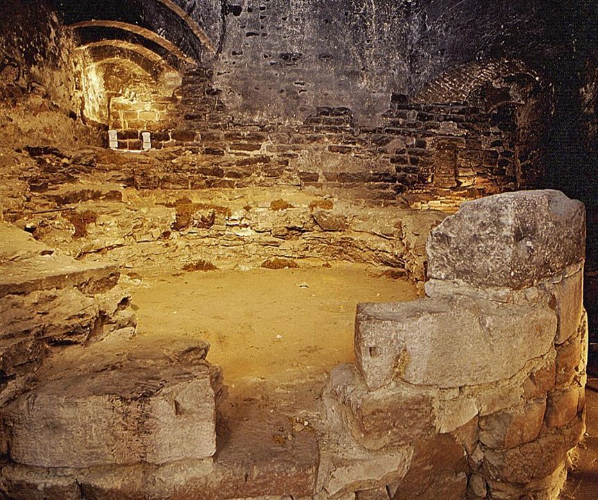 Innenansicht des Backhauses im Ökonomiebau von Schloss Heidelberg